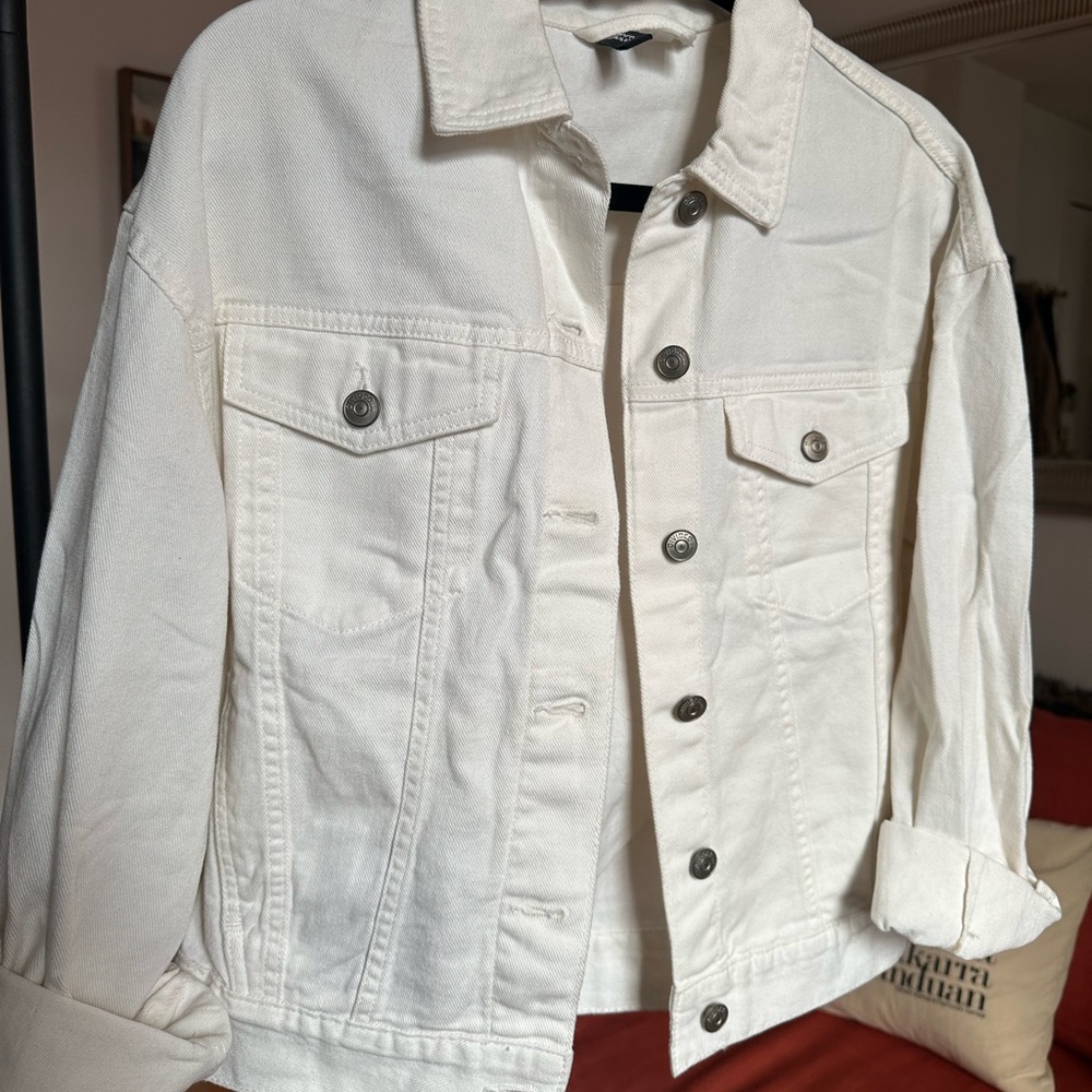 H&M oversized denim jacket XS